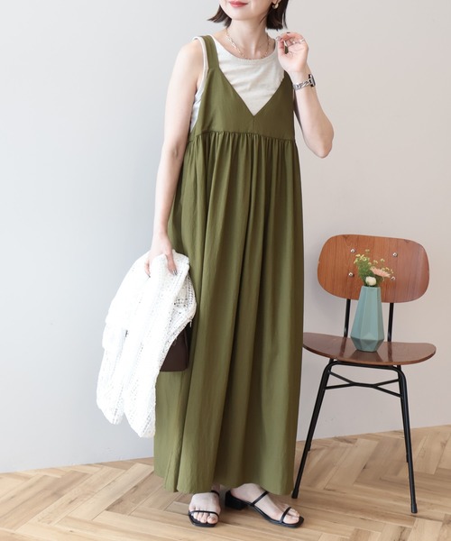 AMERICAN HOLIC（アメリカンホリック）の「【選べる丈】Vネックワンピース（ワンピース・レディース・カーキ/ブラック・L/M）」の8枚目の写真