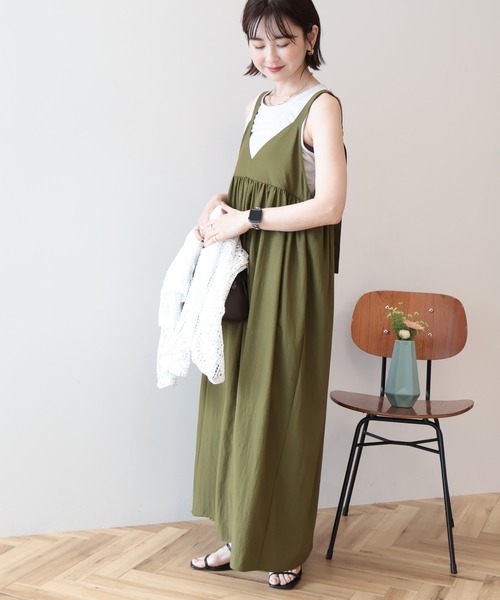 AMERICAN HOLIC（アメリカンホリック）の「【選べる丈】Vネックワンピース（ワンピース・レディース・カーキ/ブラック・L/M）」の9枚目の写真