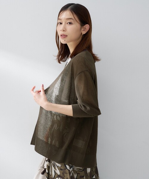 UNTITLED(アンタイトル)の「【日除け・冷房対策に】コットンリネンカーディガン(カーディガン/ボレロ・レディース・オフホワイト/ブラウン系その他/ライトベージュ・00/02/04/44/48)」の1枚目の写真