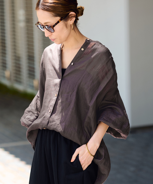 FRAMeWORK（フレームワーク）の「≪WEB限定 / 追加≫ラミーランタンスリーブバンドカラー（シャツ/ブラウス・レディース・ホワイト/ブラウン/サックスブルー・FREE）」の11枚目の写真