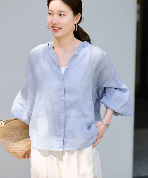 FRAMeWORK（フレームワーク）の「≪WEB限定 / 追加≫ラミーランタンスリーブバンドカラー（シャツ/ブラウス・レディース・ホワイト/ブラウン/サックスブルー・FREE）」の4枚目の写真