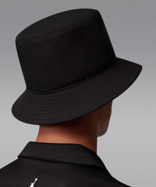 JORDAN BRAND（ジョーダンブランド）の「ジョーダン エイペックス バケットハット / Jordan Apex Bucket Hat IF3520-010 Black（ハット・メンズ・ブラック・M/L/S）」の2枚目の写真
