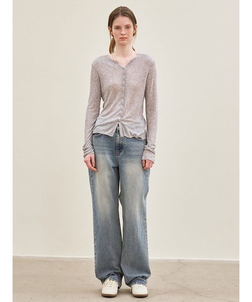 le（ル）の「v-neck ribbed button top (gray)（Tシャツ/カットソー・レディース・その他・FREE）」の3枚目の写真