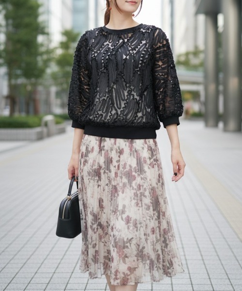 GIVERNY(ジヴェルニー)の「【華やかレース/オケージョン・お呼ばれ/上品ヘルシー】シアーレース切替プルオーバー(シャツ/ブラウス・レディース・ホワイト/ブラック・FREE)」の6枚目の写真