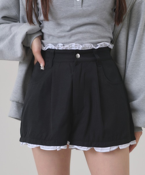 apres jour mignon(アプレジュールミニョン)の「フリルレイヤードショートパンツ(その他パンツ・レディース・ブラック/グレー・MEDIUM/LARGE)」の3枚目の写真