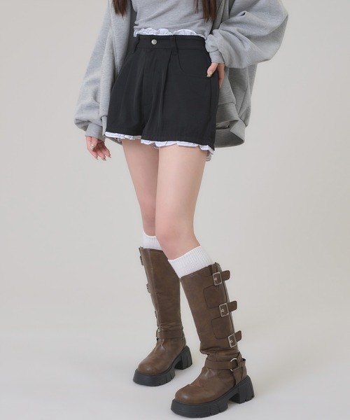 apres jour mignon(アプレジュールミニョン)の「フリルレイヤードショートパンツ(その他パンツ・レディース・ブラック/グレー・MEDIUM/LARGE)」の8枚目の写真