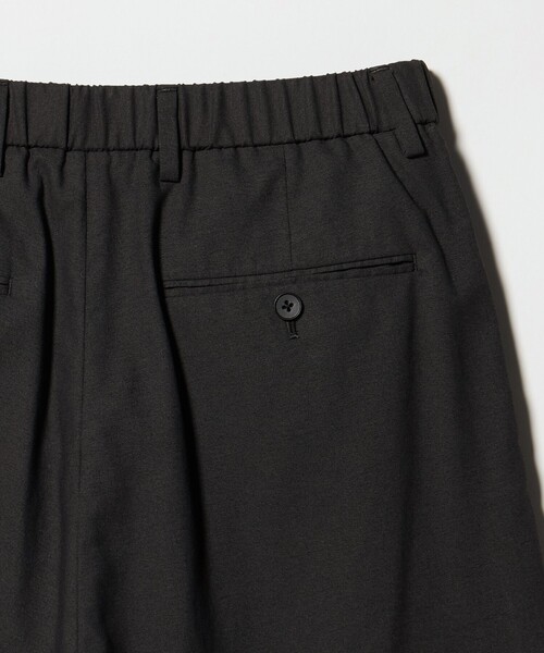 green label relaxing(グリーンレーベルリラクシング)の「TR 和紙 2プリーツ ショート パンツ ショーツ(その他パンツ・メンズ・ダークグレー/モカ・L/M/XL/S)」の13枚目の写真