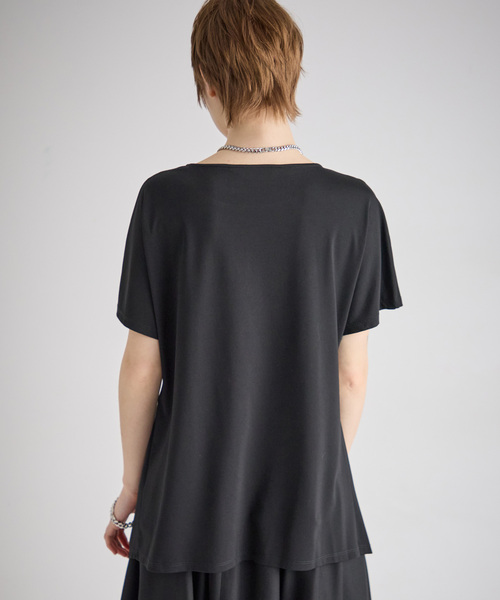 ATSURO TAYAMA(アツロウタヤマ)の「異素材レイヤードプルオーバートップス(Tシャツ/カットソー・レディース・ブラック・M/L)」の6枚目の写真