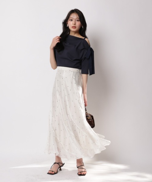 Apuweiser-riche（アプワイザーリッシェ）の「アシメリボンドレープカットソー（Tシャツ/カットソー・レディース・ネイビー/ブラック/ホワイト/ライトイエロー・2）」の16枚目の写真