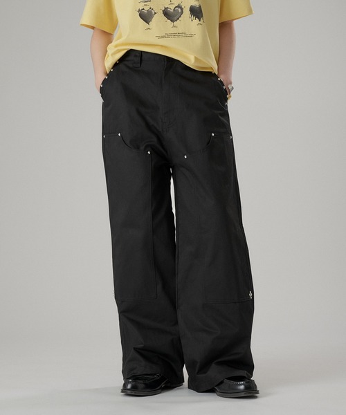 ONCILY(オンシェリー)の「STUDS DOUBLE KNEE TWILL PANTS / スタッズダブルニーツイルパンツ(その他パンツ・メンズ・ブラック/オフホワイト・SMALL/MEDIUM/LARGE)」の3枚目の写真