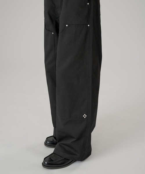 ONCILY(オンシェリー)の「STUDS DOUBLE KNEE TWILL PANTS / スタッズダブルニーツイルパンツ(その他パンツ・メンズ・ブラック/オフホワイト・SMALL/MEDIUM/LARGE)」の7枚目の写真