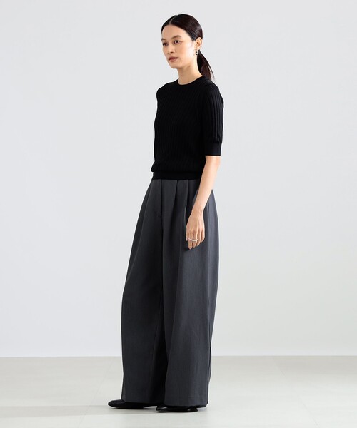 Demi-Luxe BEAMS(デミルクス ビームス)の「SLOANE / 18ゲージ シルク クルーネック ハーフスリーブ ニット(ニット/セーター・レディース・ブラック/サックスブルー・2/1)」の14枚目の写真