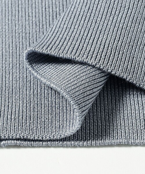 Demi-Luxe BEAMS(デミルクス ビームス)の「SLOANE / 18ゲージ シルク クルーネック ハーフスリーブ ニット(ニット/セーター・レディース・ブラック/サックスブルー・2/1)」の9枚目の写真