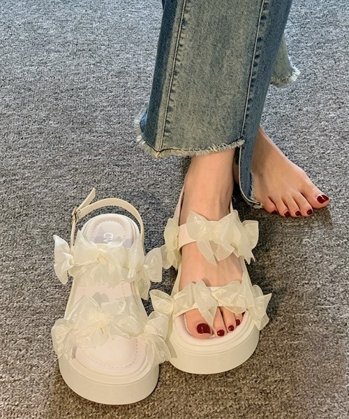 Miniministore（ミニミニストア）の「厚底サンダル可愛い シアーリボンサンダル（サンダル・レディース・アイボリー/ブラック・24.5cm/24.0cm/23.5cm/23.0cm/22.5cm）」の4枚目の写真