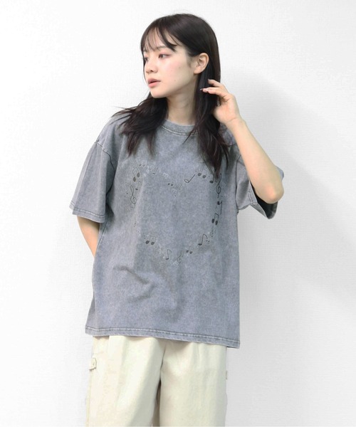 GARAGE MADE(ガレージメイド)の「レディースM~Lサイズ ユニセックス ピグメントプリントBIGTシャツ HEART(Tシャツ/カットソー・レディース・ピンク/ブルー/グリーン/グレー/アイボリー・S)」の14枚目の写真
