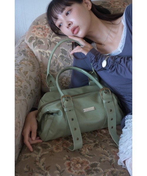 Smyeon(スミョン)の「Belt detail handbag/ベルトデザインハンドバッグ(ハンドバッグ・レディース・グリーン/ダークブラウン/ベージュ/ライトブルー・FREE)」の5枚目の写真