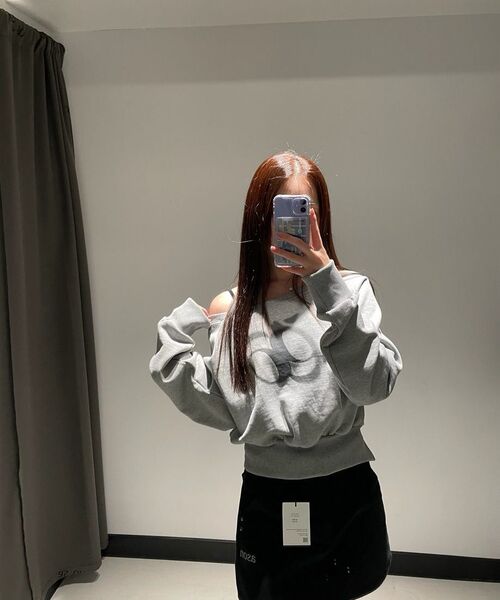 ASON(アズオン)の「MANDY SWEATSHIRT / GRAY(スウェット・レディース・その他・FREE)」の2枚目の写真