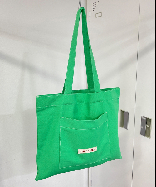 DER KOFFER（デルコッファー）の「SHOPPER POCKET BAG [L/GREEN]（エコバッグ/サブバッグ・レディース・その他・FREE）」の2枚目の写真
