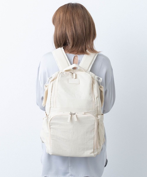 マザーズリュック(23L) WEEKEND 2層式 整理しやすい 2フロア 大容量