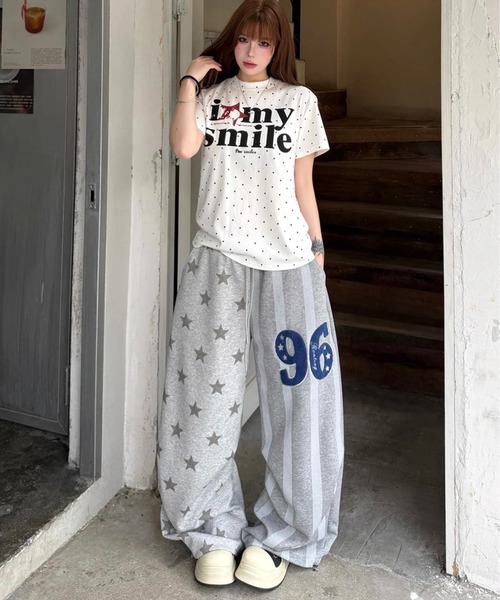 AsheKsha（アシクシャ）の「星と数字のグレー切り替えパンツ（スウェットパンツ・レディース・グレー・F）」の5枚目の写真