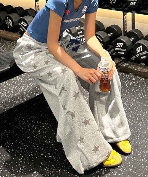 AsheKsha（アシクシャ）の「星と数字のグレー切り替えパンツ（スウェットパンツ・レディース・グレー・F）」の15枚目の写真