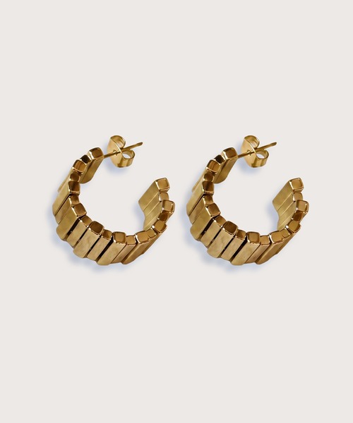 kiehtova（キエトヴァ）の「【kiehtova】MODERN BOLD HOOP PIERCE/モダン ボールド フープ ピアス KT35（ピアス（両耳用）・レディース・ゴールド/シルバー・FREE）」の5枚目の写真
