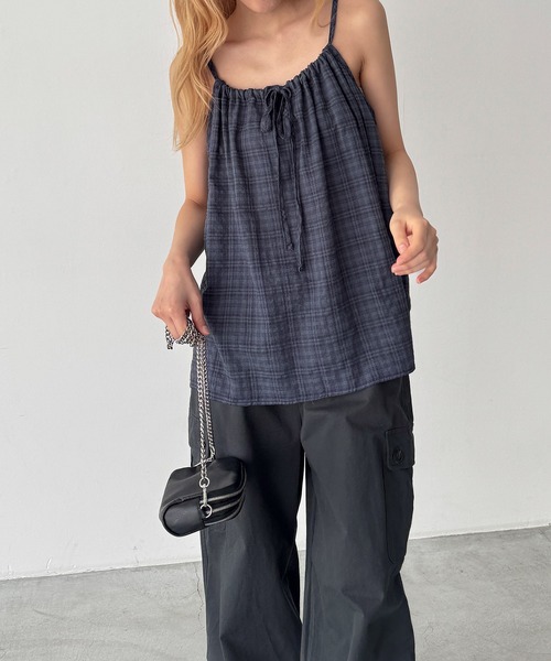 CANAL JEAN(キャナルジーン)の「El mar ガーゼチェックキャミチュニック(キャミソール・レディース・ネイビー・ONE SIZE)」の1枚目の写真