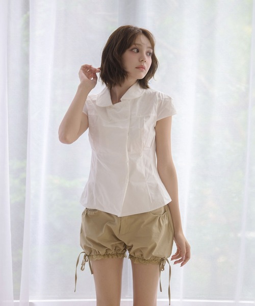 M DOLLY(エムドリー)の「French button betty tops / フレンチボタンベティトップス(シャツ/ブラウス・レディース・ホワイト/ベージュ・FREE)」の7枚目の写真
