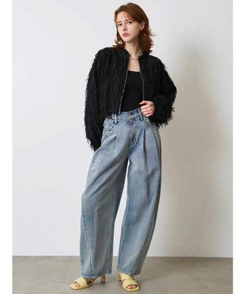 ELENDEEK（エレンディーク）の「パネルタックデニムワイドパンツ（デニムパンツ・レディース・ライトブルー/ブラック・02/01）」の14枚目の写真