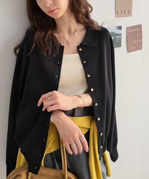 classicalelf(クラシカルエルフ)の「レトロ配色で、ちょっぴり大人のお洒落感。バイカラー衿付きメタルボタンニットカーディガン(長袖)(カーディガン/ボレロ・レディース・ブラック/グレイッシュベージュ/チャコール/グレー/モカ・SMALL/X-LARGE/MEDIUM/LARGE)」の12枚目の写真