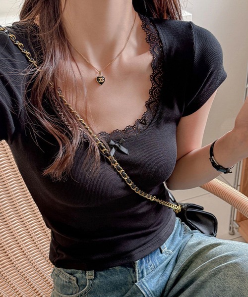 GLAMOROUS JANE(グラマラスジェーン)の「レースリボンリブ半袖Tシャツ(Tシャツ/カットソー・レディース・ホワイト/ブラック・FREE)」の2枚目の写真