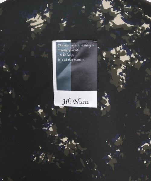 Jih Nunc(ジーヌンク)の「msw1907-総柄スプラッシュプリントスウェット(JIH-R1213)(スウェット・メンズ・ネイビー/ブラウン/ブラック・S/L/M)」の5枚目の写真