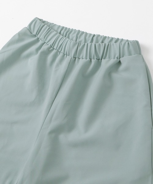 PUNYUS(プニュズ)の「フリルフレアスラックスパンツ(その他パンツ・レディース・サックスブルー/レッド/ブラウン/ブラック・1/2/3/4/5)」の7枚目の写真