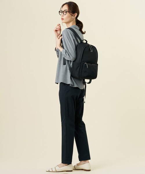 J.PRESS(ジェイプレス)の「立体ポケット バックパック(バックパック/リュック・レディース・ダークブラウン系/ブラック系/グレー系・F)」の8枚目の写真