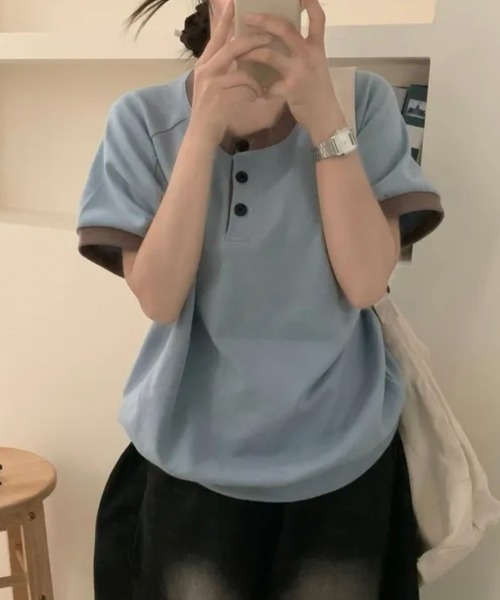 Emilie(エミリー)の「バイカラー ヘンリーネック半袖トップス(Tシャツ/カットソー・レディース・ライトブルー/クリーム/ブラック・FREE)」の5枚目の写真
