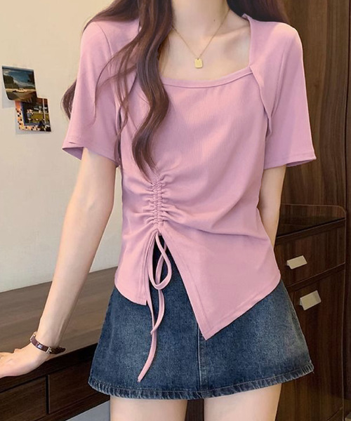 2ly2(トゥーリートゥー)の「サイドドローストリング アシンメトリー 半袖トップス(Tシャツ/カットソー・レディース・ブラック/グリーン/ピンク・FREE)」の3枚目の写真