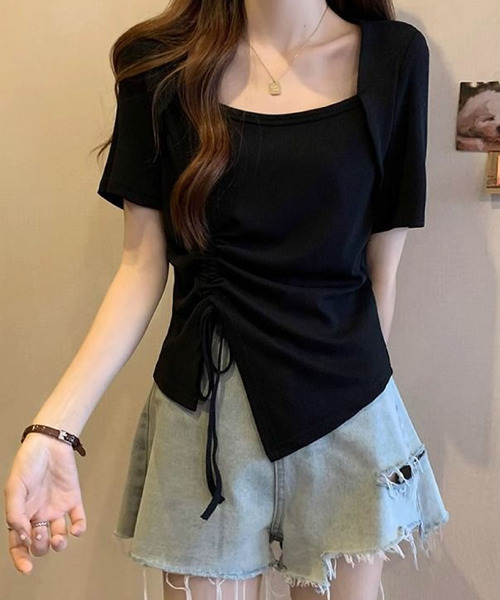 2ly2(トゥーリートゥー)の「サイドドローストリング アシンメトリー 半袖トップス(Tシャツ/カットソー・レディース・ブラック/グリーン/ピンク・FREE)」の10枚目の写真