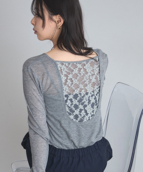 &. NOSTALGIA(アンドドットノスタルジア)の「バックレース切替シアートップス(Tシャツ/カットソー・レディース・オフホワイト/ブラック/グレー・FREE)」の3枚目の写真