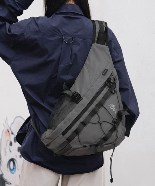 WESTSEA(ウエストシー)の「ナイロン ワンショルダーバッグ 軽量 A4収納 ボディバッグ(ボディバッグ/ウエストポーチ・メンズ・グレー/ブラック・FREE)」の7枚目の写真