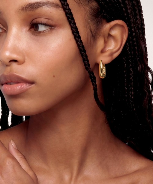 Daniel Wellington(ダニエルウェリントン)の「Flow Earring 20.0mm ローズゴールド/ゴールド/シルバー(ピアス(両耳用)・レディース・ピンクゴールド/イエローゴールド/シルバー・ONE SIZE)」の10枚目の写真