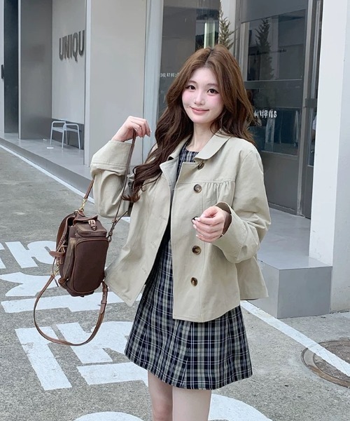 Sibra(シブラ)の「韓国風レトロガーリー ギャザーデザインルーズジャケット/ライトアウター(その他アウター・レディース・ベージュ/ネイビー/ピンク/アイボリー・M)」の6枚目の写真