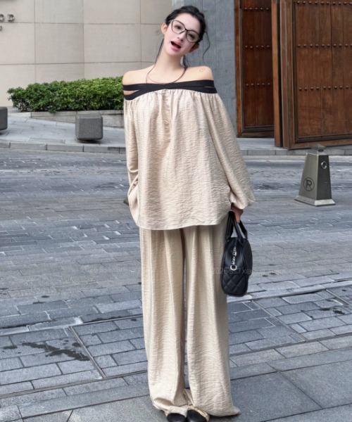 FAVORITO(ファヴォリート)の「オフショルダートップスパンツセットアップ(セットアップ・レディース・モカ・F)」の15枚目の写真