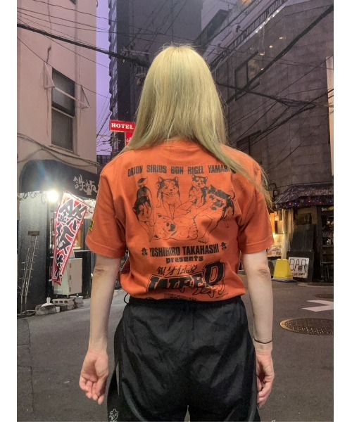 ハードコアチョコレート(ハードコアチョコレート)の「銀牙伝説WEEDオリオン(二子峠ヘイジーオレンジ)(Tシャツ/カットソー・メンズ・ダークオレンジ・XX-LARGE/X-LARGE/LARGE)」の17枚目の写真