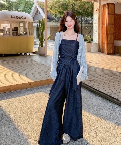 FAVORITO(ファヴォリート)の「キャミソールワイドパンツセットアップ(セットアップ・レディース・ブルー・S/L/M)」の8枚目の写真