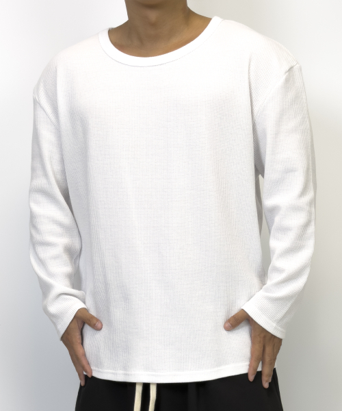 PACIENCIA(パシエンシア)の「ワッフル Uネック オーバーサイズ ロングスリーブ(Tシャツ/カットソー・メンズ・その他・LARGE/X-LARGE/XX-LARGE)」の1枚目の写真