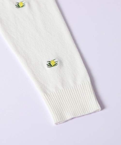 AMELY(エミリー)の「小花柄 刺繍 ニットカーディガン/羽織り/ベーシック(カーディガン/ボレロ・レディース・グレー/ブラック/アイボリー・フリー)」の20枚目の写真