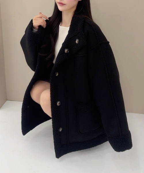 SOELA(ソエラ)の「【SOELA】リバーシブルボアムートンコート/WEB限定(ムートンコート・レディース・ブラック/モカ/ブラウン・M)」の4枚目の写真