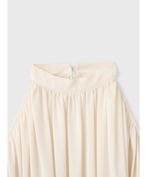 EIMY ISTOIRE(エイミーイストワール)の「DRAPE SATIN BLOUSE(シャツ/ブラウス・レディース・オフホワイト/ブラウン/ブラック・FREE)」の17枚目の写真