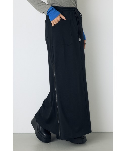 AZUL by moussy(アズールバイマウジー)の「ジップデザイン裏毛ロングスカート 秋服 冬服 春服 スウェットスカート 無地 フレアスカート ウエストゴム(スカート・レディース・ブラック/杢グレー・FREE)」の1枚目の写真