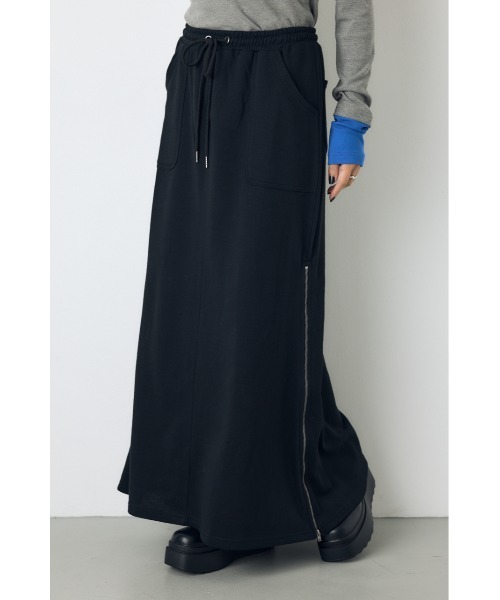 AZUL by moussy(アズールバイマウジー)の「ジップデザイン裏毛ロングスカート 秋服 冬服 春服 スウェットスカート 無地 フレアスカート ウエストゴム(スカート・レディース・ブラック/杢グレー・FREE)」の3枚目の写真